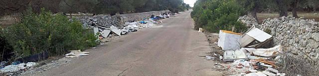 Discarica strada 11ott2013 cop