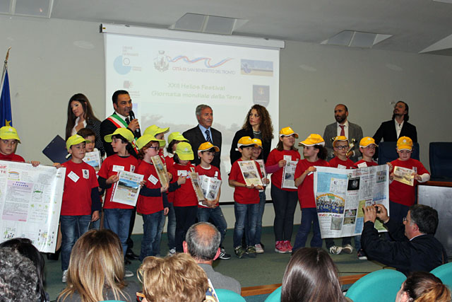 Piccoli giornalisti premiazione 1