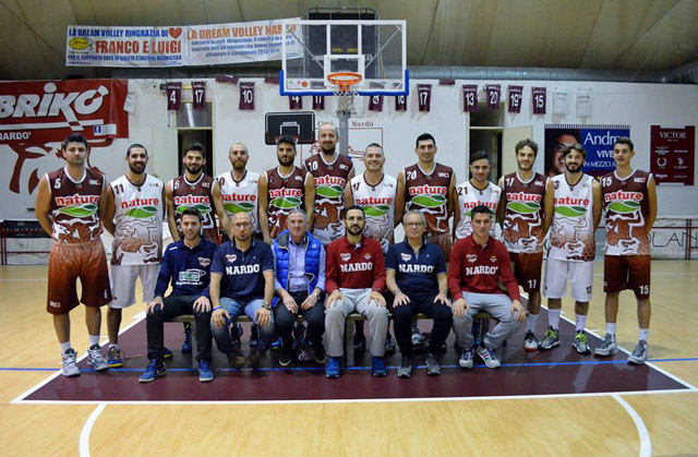 Basket roster 2015 web