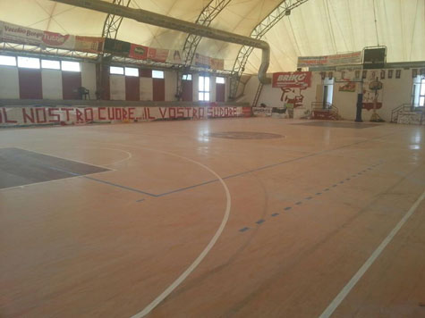 danni palazzetto 06 pdm