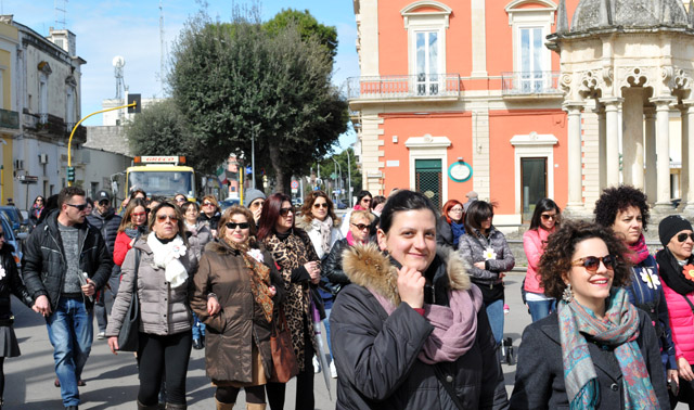 Camminata rosa web12015