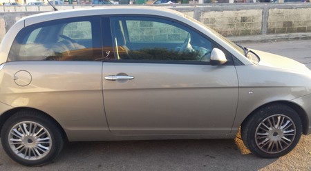 auto cutrofiano