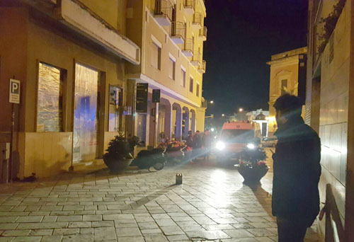 auto ambulanza bloccata pdm