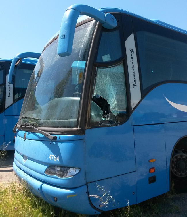 bus1