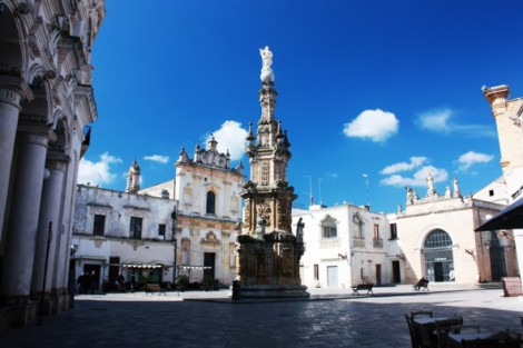 piazza salandra centro storico nardc3b2 592x394