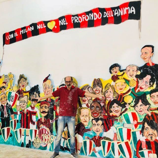 Lino Prete con le sue opere