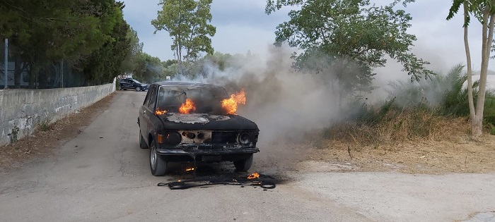 auto fiamme s isidoro