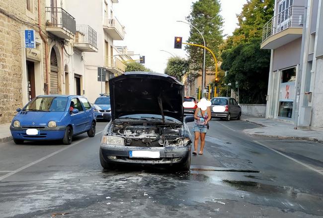 auto via roma