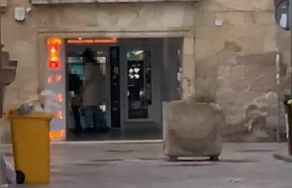 sesso lecce macchinetta