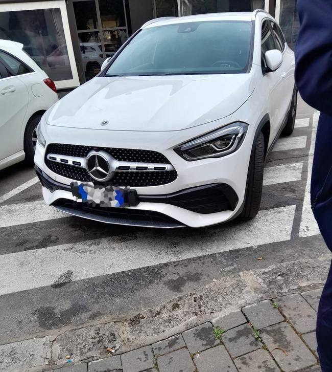 mercedes