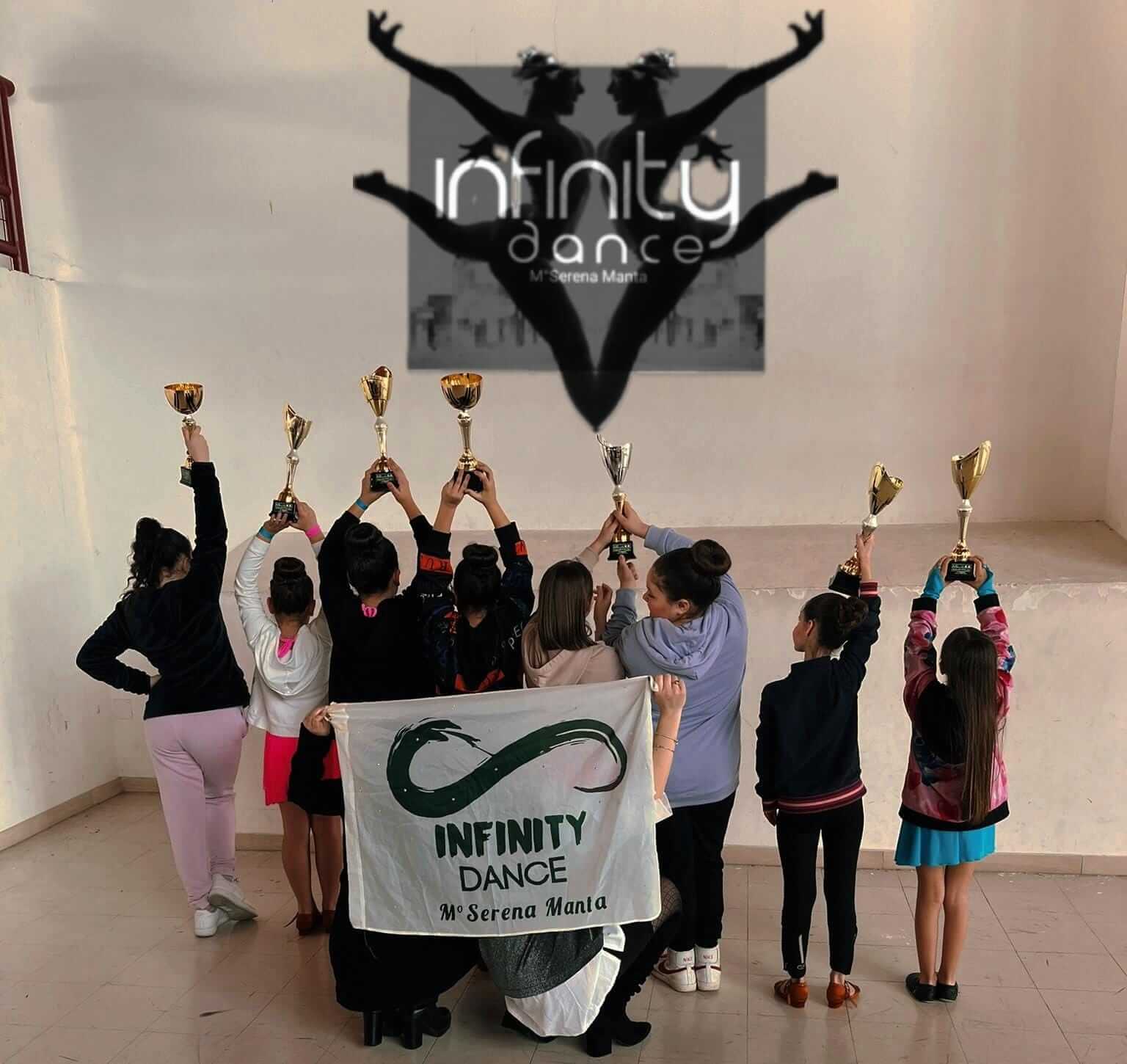DANCE INFINITY