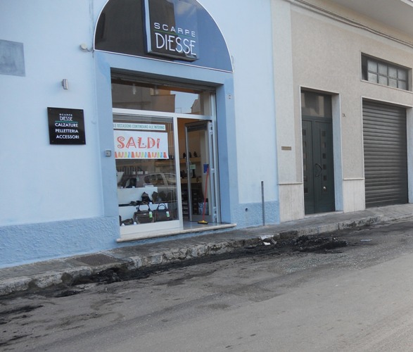 luogo auto incendiata